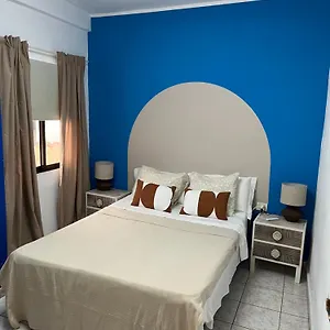 https://cornelias-home-5a-cozy-apartament.tenerifehoteles.net